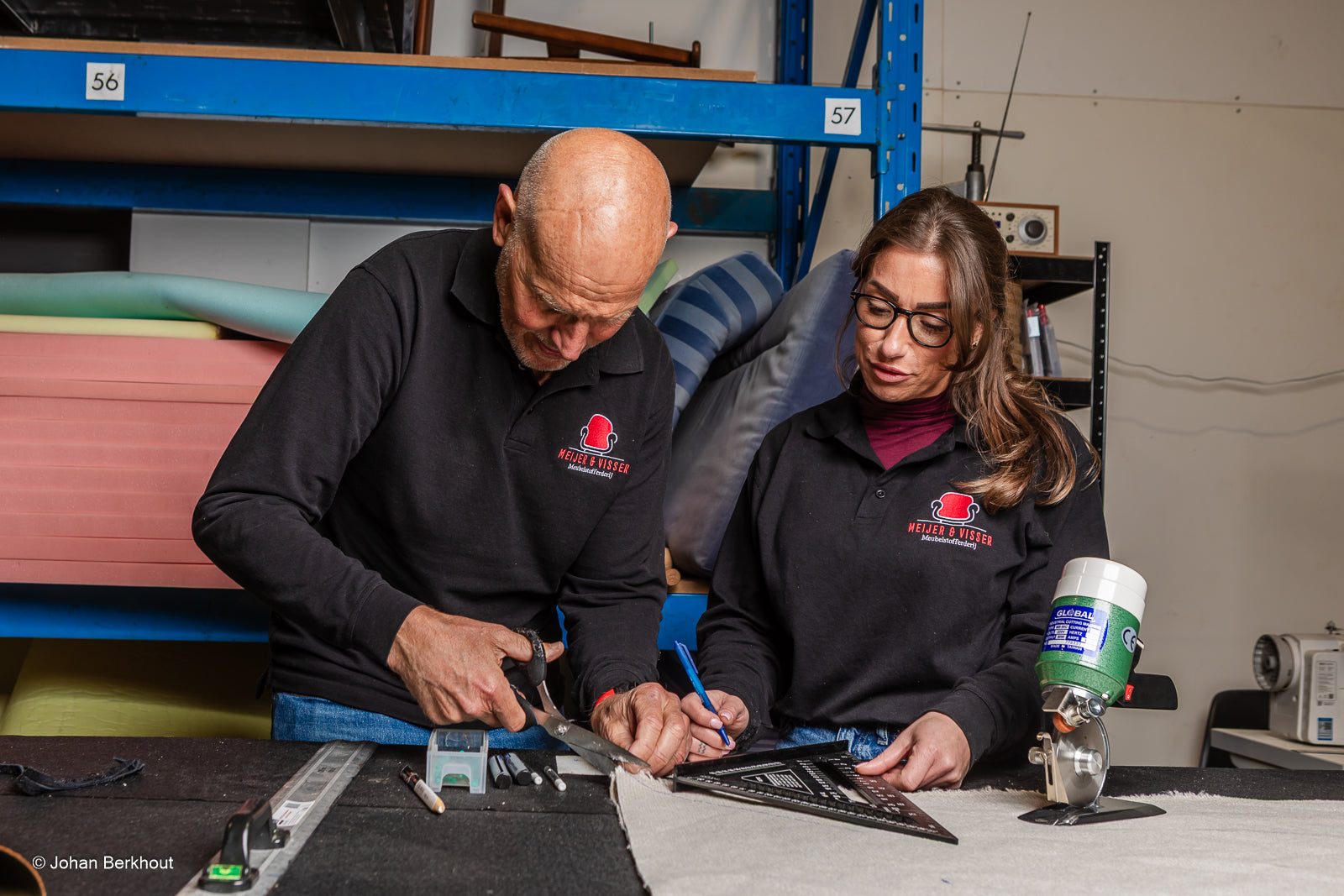 Design meubels opnieuw bekleed door vakman met jarenlange ervaring in stoffering